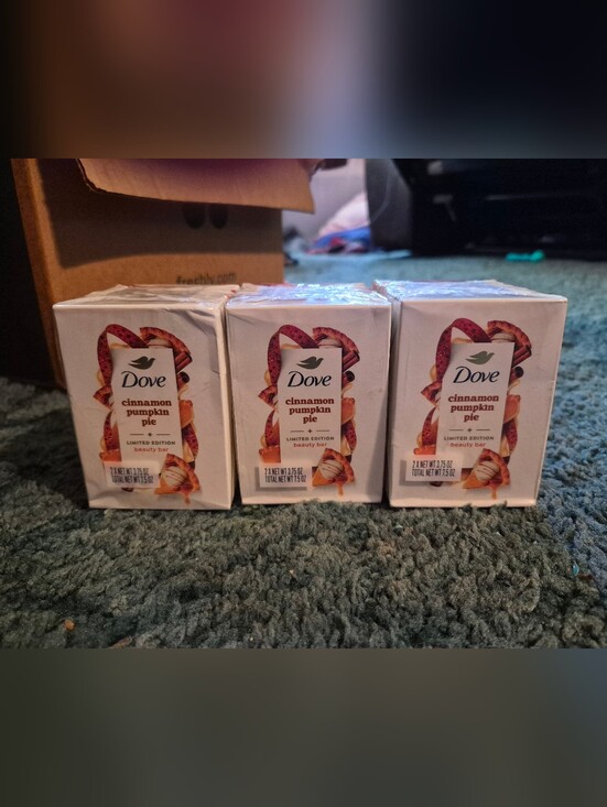 Dove Other - Dove Holiday Treats Cinnamon Pumpin Pie Beauty Bar 3-2x Packs Limited Edition